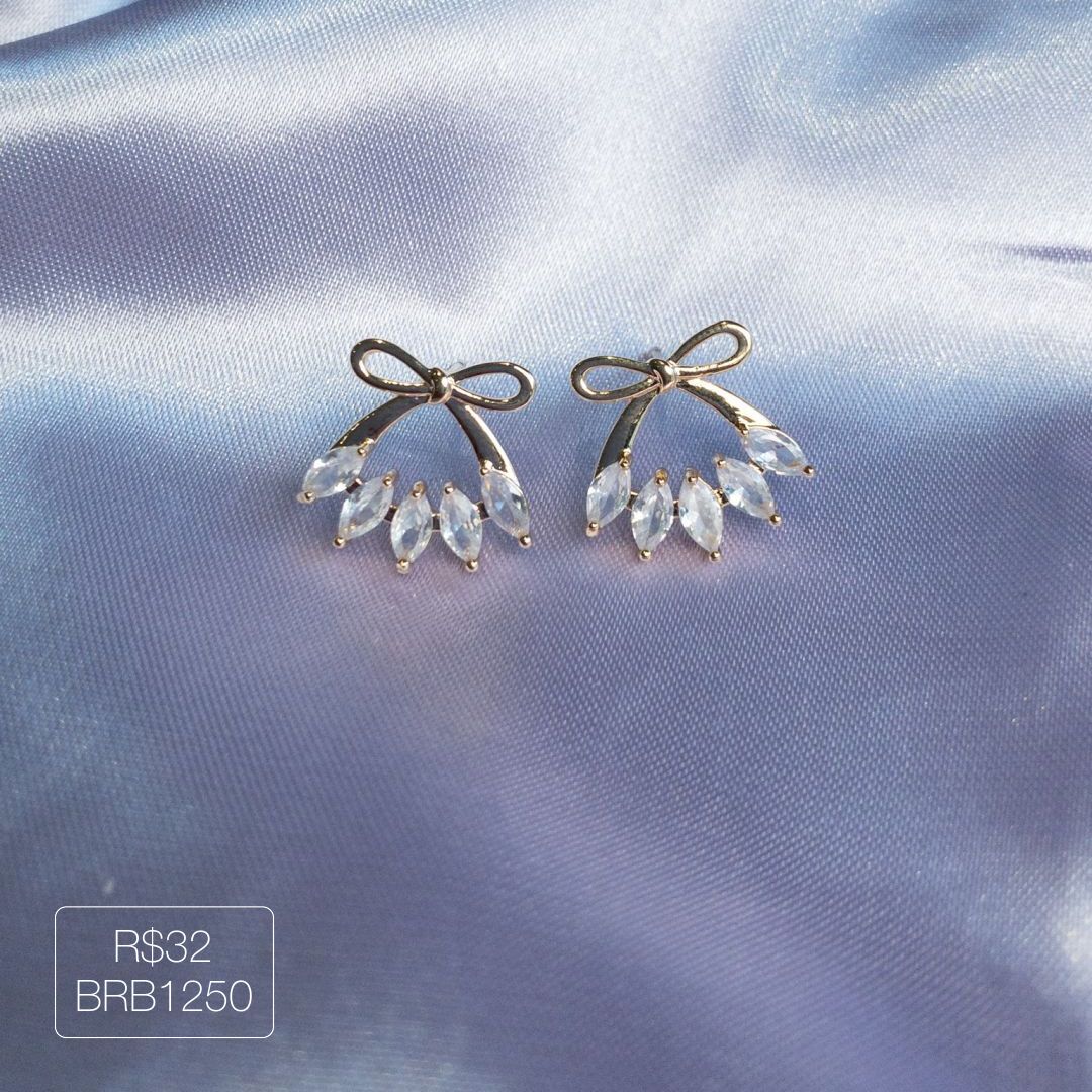 Brinco Laço Com 5 Navetes